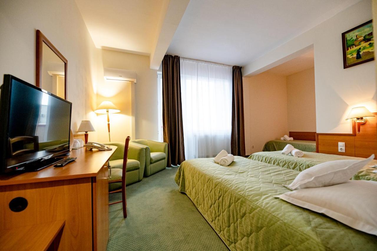 Hotel Rivulus Baia Mare Dış mekan fotoğraf