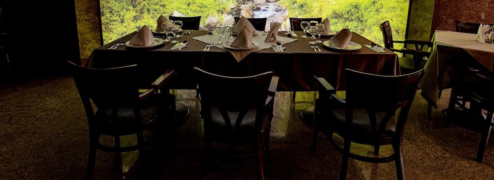 Hotel Rivulus Baia Mare Dış mekan fotoğraf