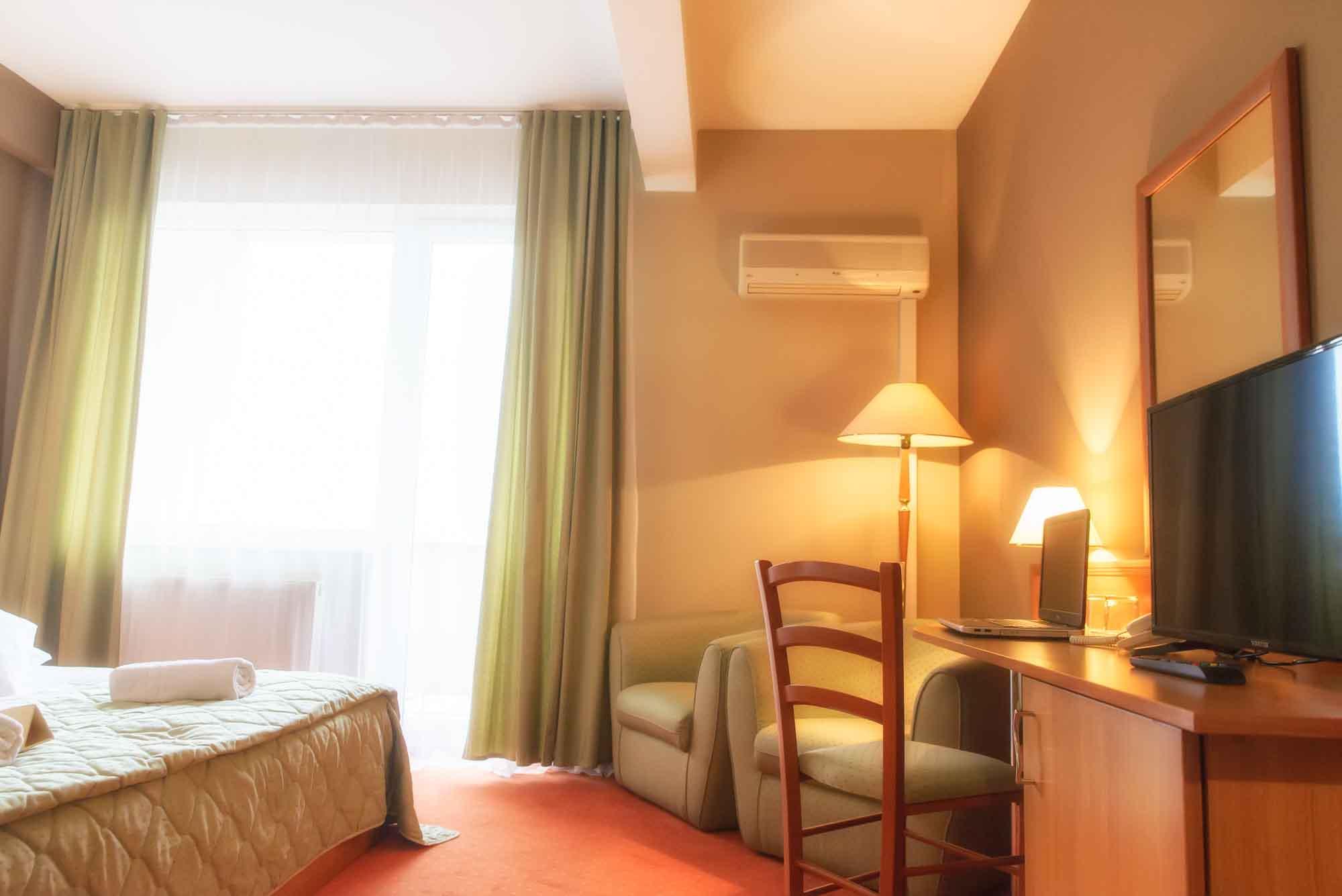 Hotel Rivulus Baia Mare Dış mekan fotoğraf
